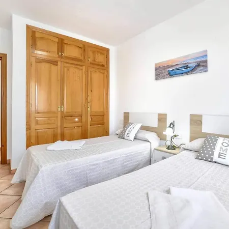 Villa Alaska - Plusholidays