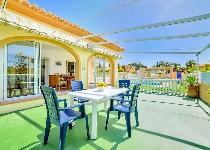 Alaska - Plusholidays Villa Ifach