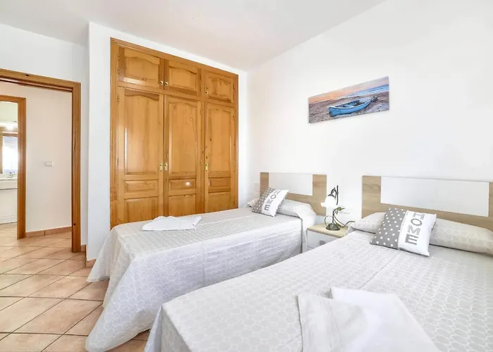 Villa Alaska - Plusholidays